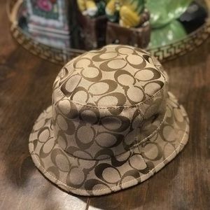 vintage Coach hat tan and brown with logo